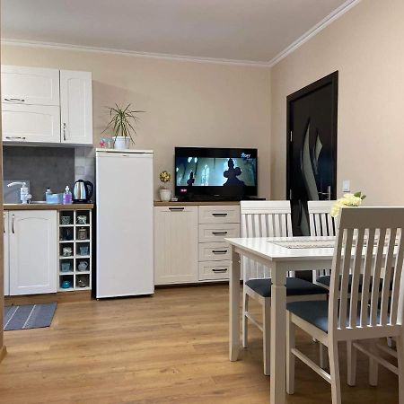 Flowers Garden Apartment Велико-Тирново Екстер'єр фото