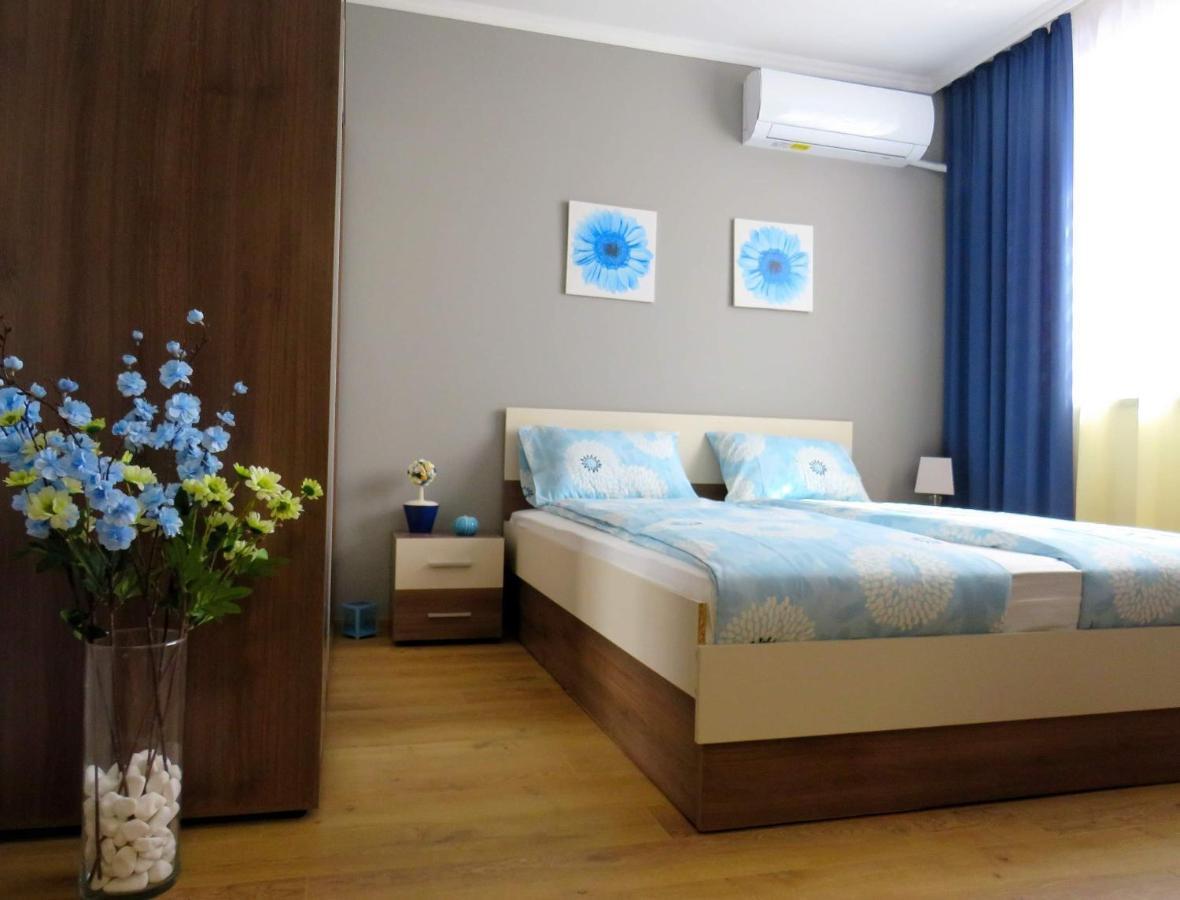 Flowers Garden Apartment Велико-Тирново Екстер'єр фото